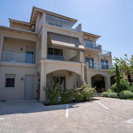 Blue Symphony Suites Apartments Nikiana Exterior foto