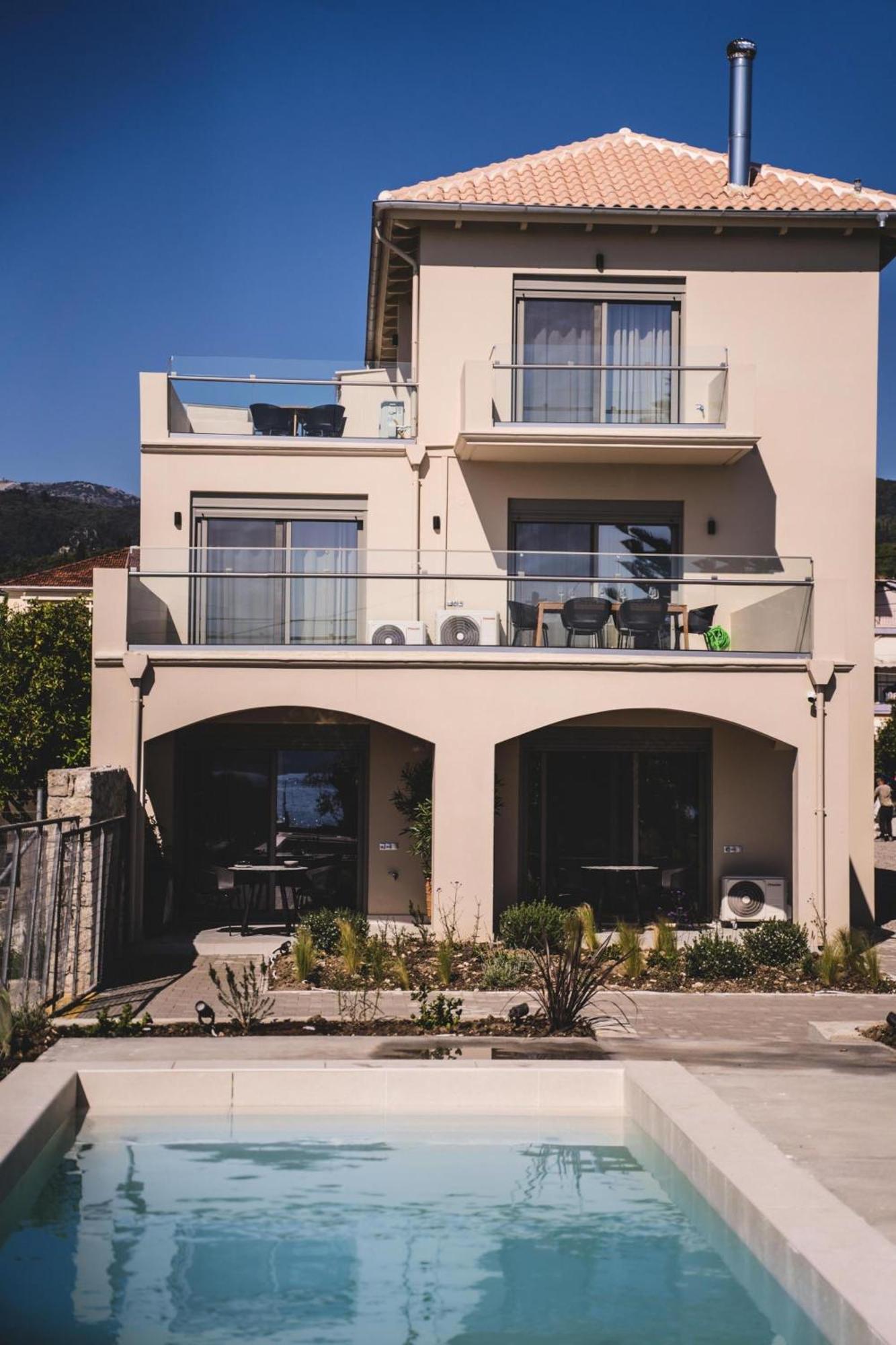 Blue Symphony Suites Apartments Nikiana Exterior foto