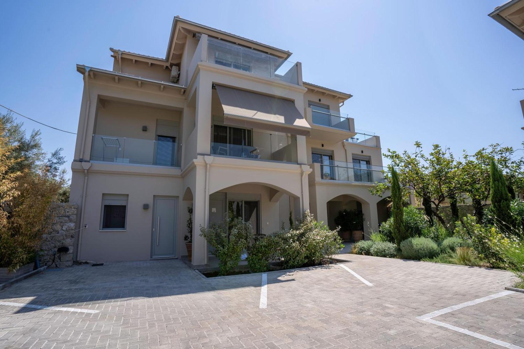Blue Symphony Suites Apartments Nikiana Exterior foto